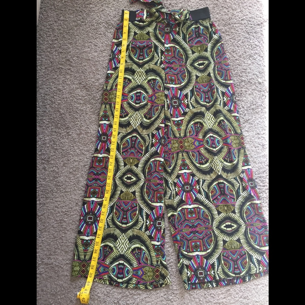 Wide leg Pants